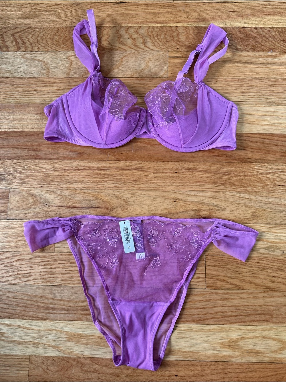 Adore Me Mulberry Lace Bra & Bikini Set 38C XL NWOT